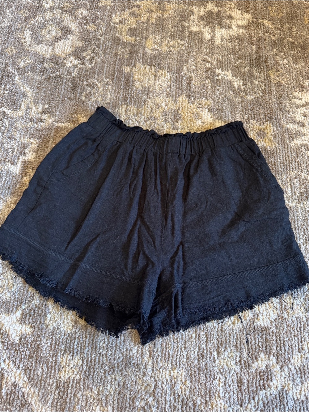 High-Waist Black Frayed-Hem Women’s Casual Shorts